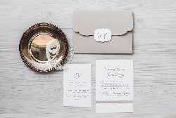Partecipazione di Nozze Romantic Pochette