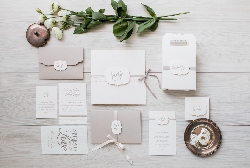 Partecipazione di Nozze Romantic Pochette